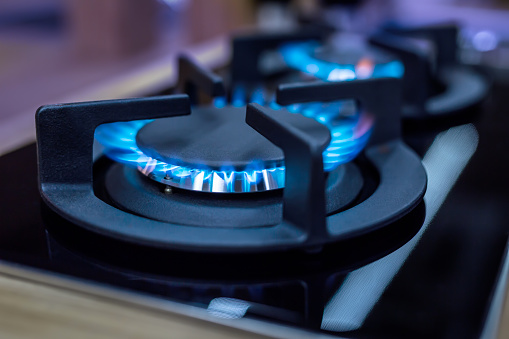 Специалисты МОСГАЗа напомнили жителям Марфина о правилах газовой безопасности в новогодние праздники